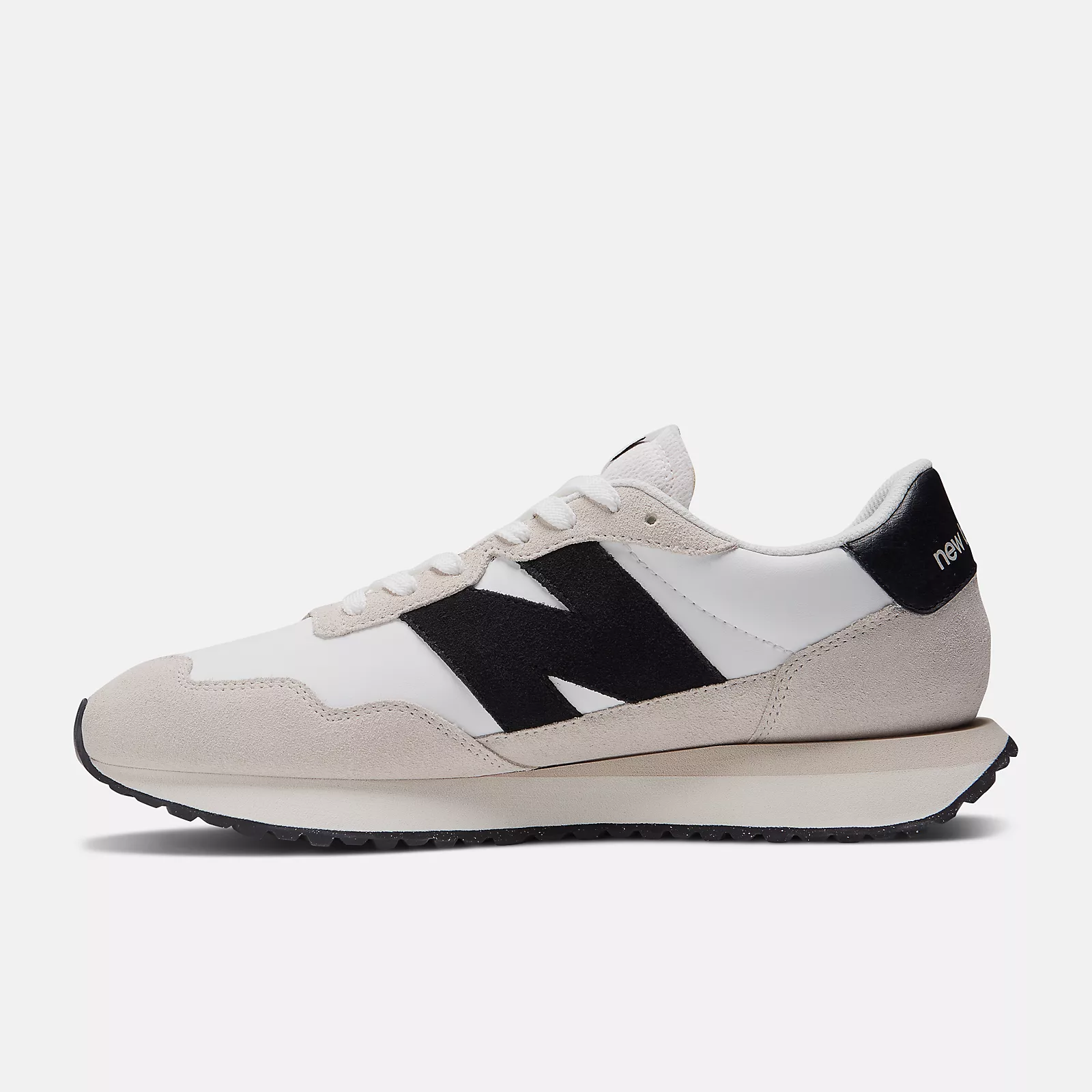 New Balance Women’s 237 Shoes - Image 3