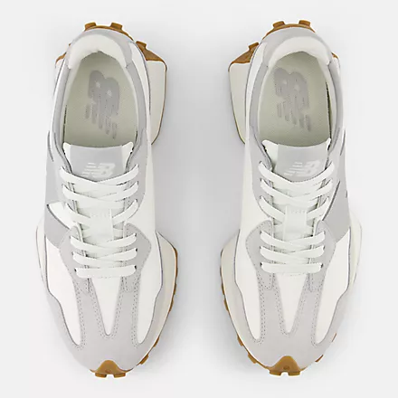 New Balance Women's 327 Grey Shoes - Image 4