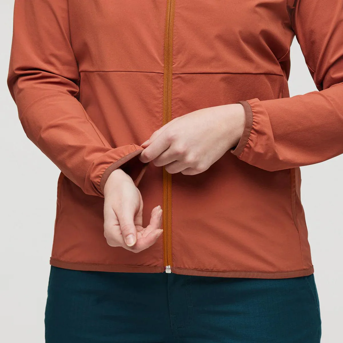 Cotopaxi Women’s Vuelta Performance Windbreaker - Image 6